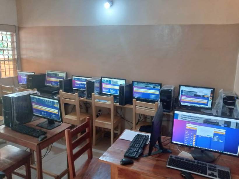 Postes informatiques du centre de formation ignacell@